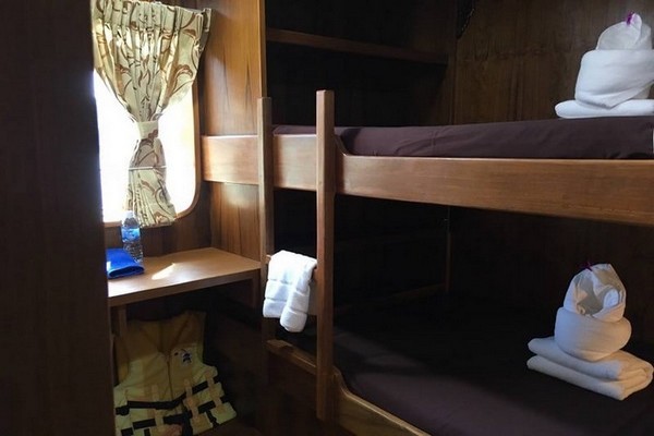 MV Sawasdee Fasai Standart cabin